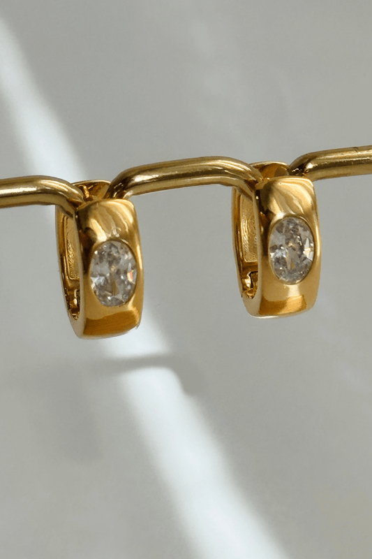 Brinco Argola Solitário Dourado