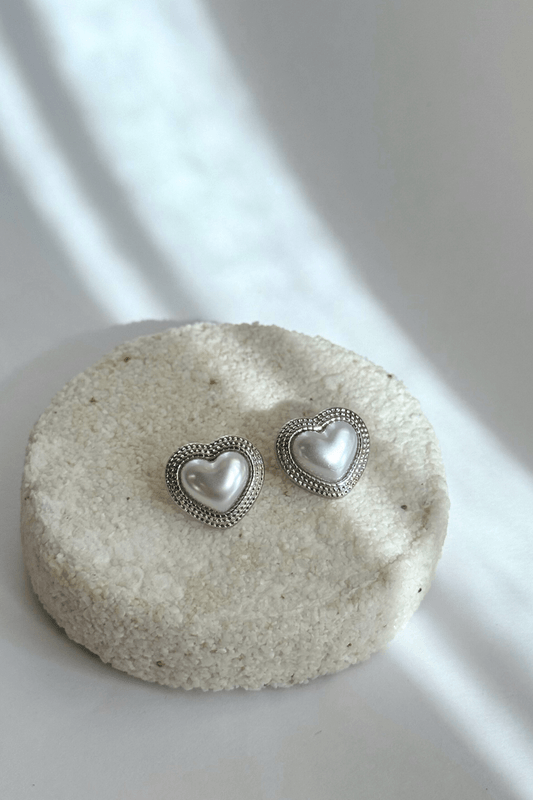 Brinco Pérola Coração Prata Brinco Pérola Coração Prata