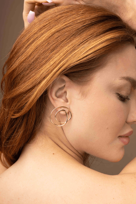 Brinco Voltas Dourado Brinco Voltas Dourado