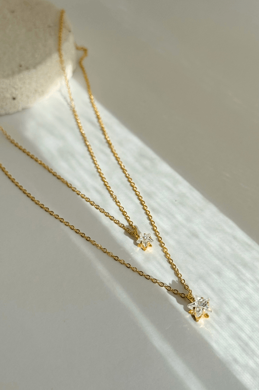 Colar Duplo Estrelinhas Dourado Colar Duplo Estrelinhas Dourado