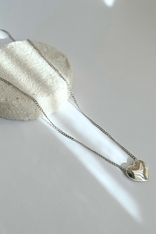 Colar Coração Contour Prata