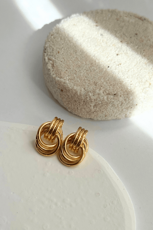 Brinco Fios Dourado