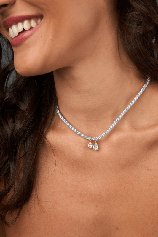 Colar Corda Colors Zicôrnias Azul Claro Dourado Colar Corda Colors Zicôrnias Azul Claro Dourado