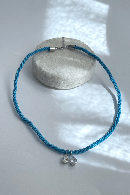 Colar Corda Colors Zicôrnias Azul Prata Colar Corda Colors Zicôrnias Azul Prata