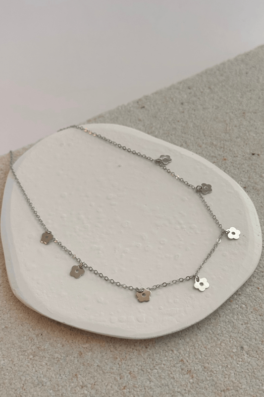 Choker Florzinhas Verão Prata